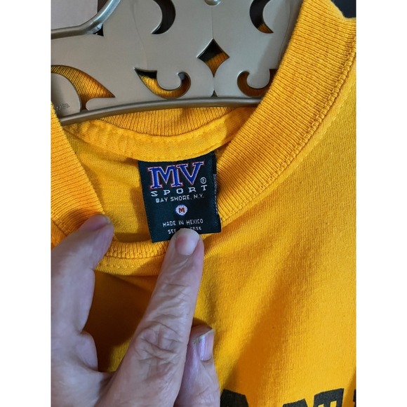 Fort Hays State University Tigers Yellow MV Sport T Shirt Men's Size Medium - Picture 4 of 5